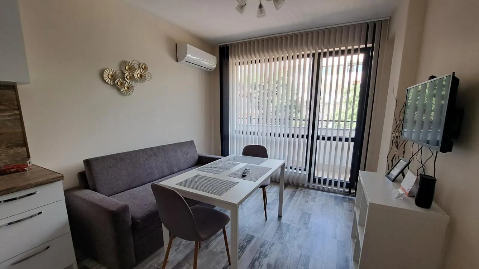 Hariton 1- Luxury Apartments Varna